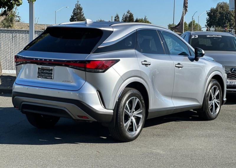 2025 Lexus RX