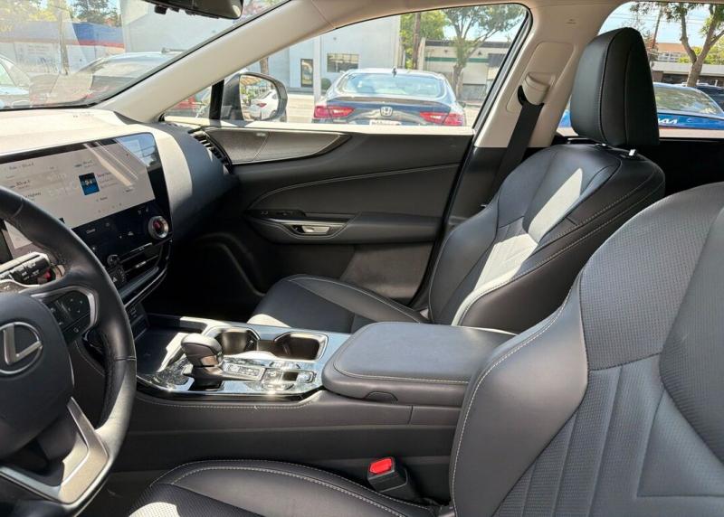 2025 Lexus NX