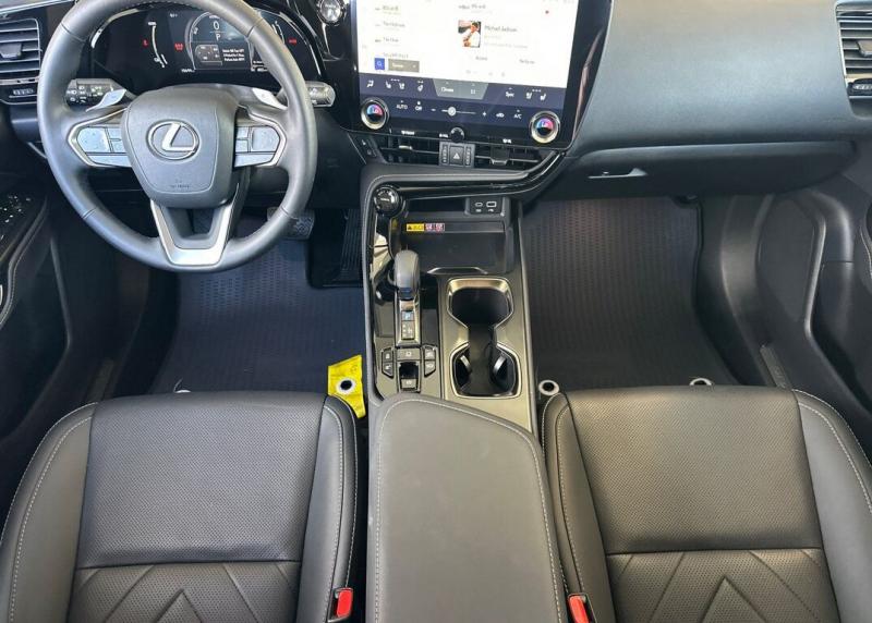 2025 Lexus NX