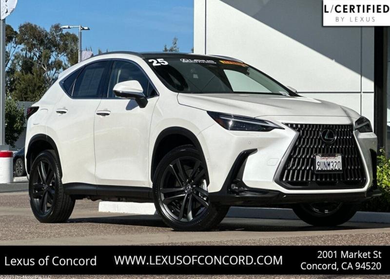 2025 Lexus NX 450h+ Luxury