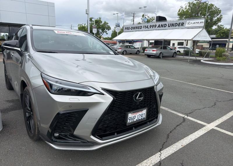 2024 Lexus NX 450h+ F SPORT