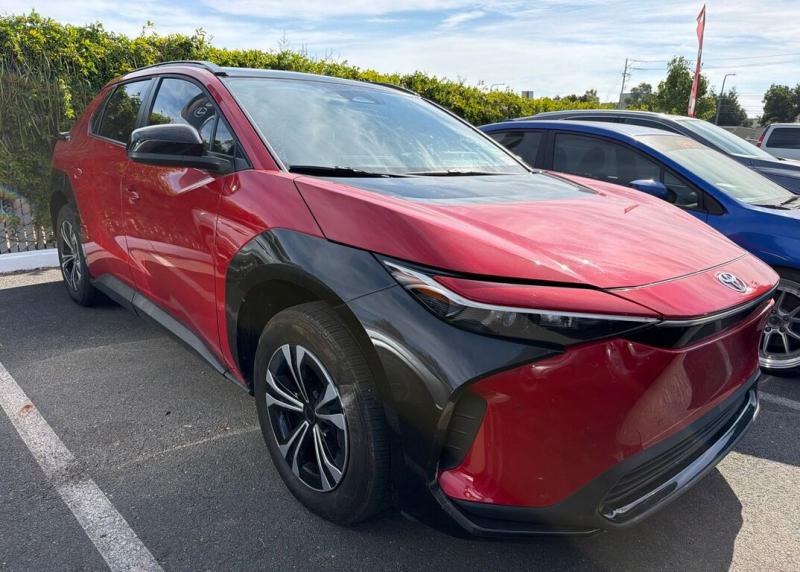 2024 Toyota bZ4X XLE
