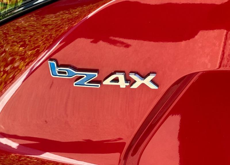 2024 Toyota bZ4X