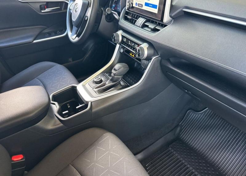 2025 Toyota RAV4 Hybrid