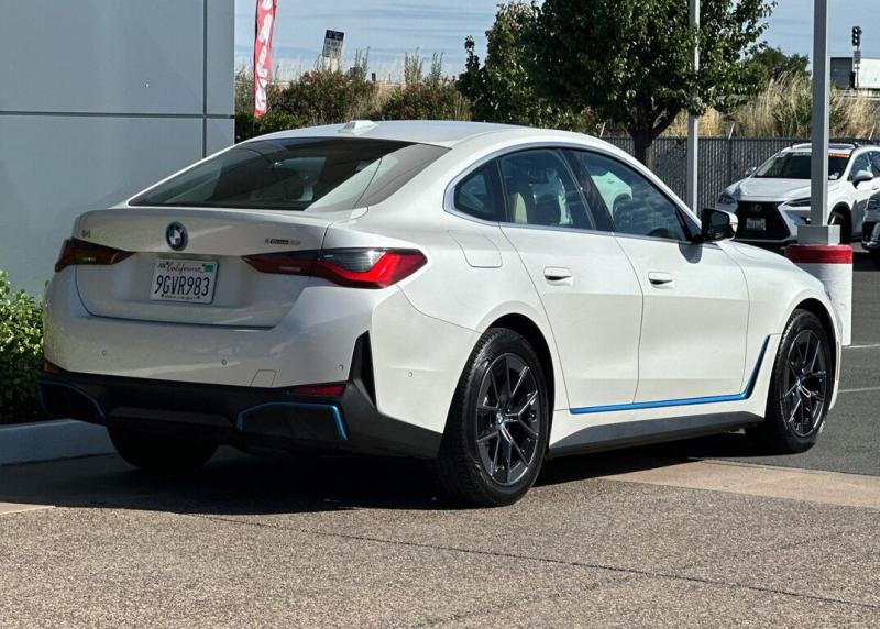 2023 BMW i4