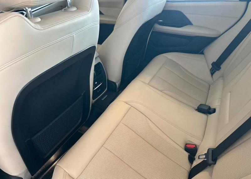 2023 BMW i4