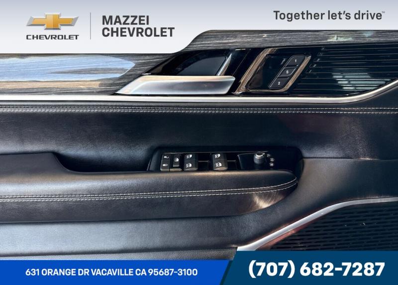 2022 Jeep Wagoneer
