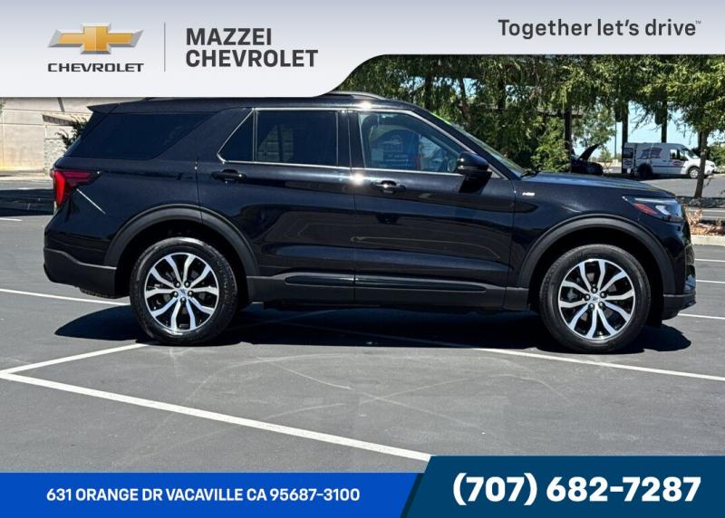 2025 Ford Explorer