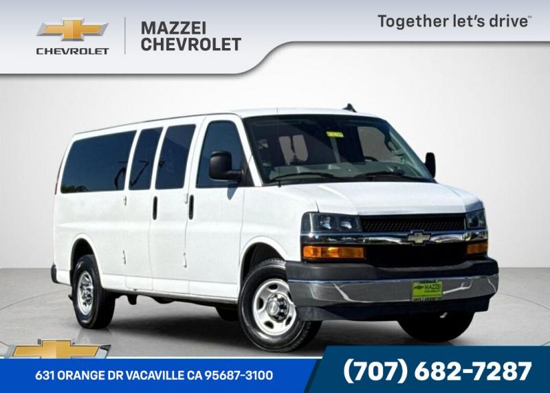 2024 Chevrolet Express 3500 LT