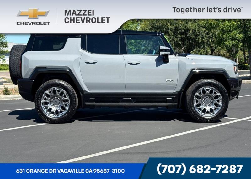 2025 GMC Hummer EV SUV