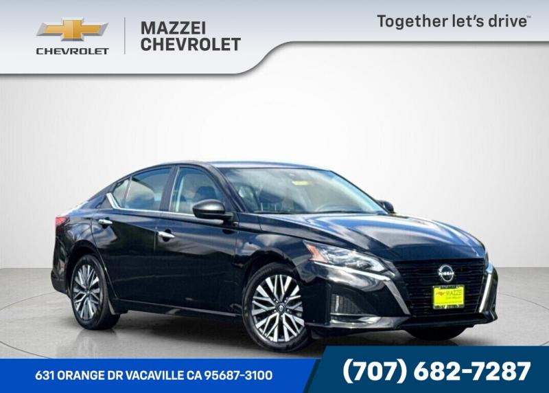 2025 Nissan Altima