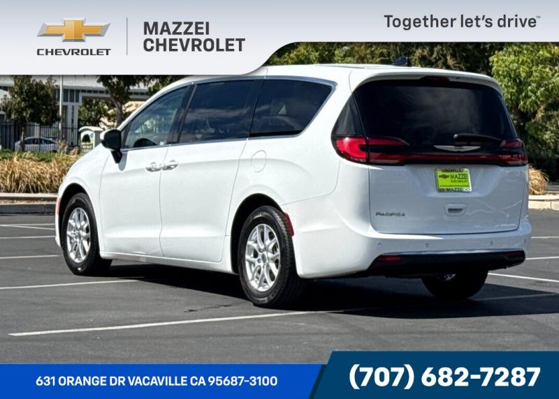 2023 Chrysler Pacifica