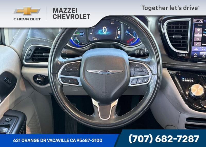 2022 Chrysler Pacifica Hybrid