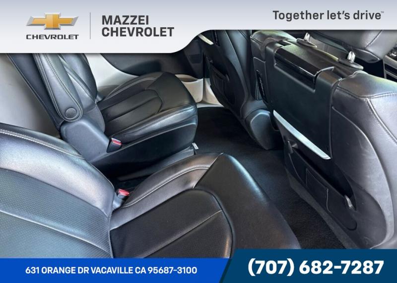 2022 Chrysler Pacifica Hybrid