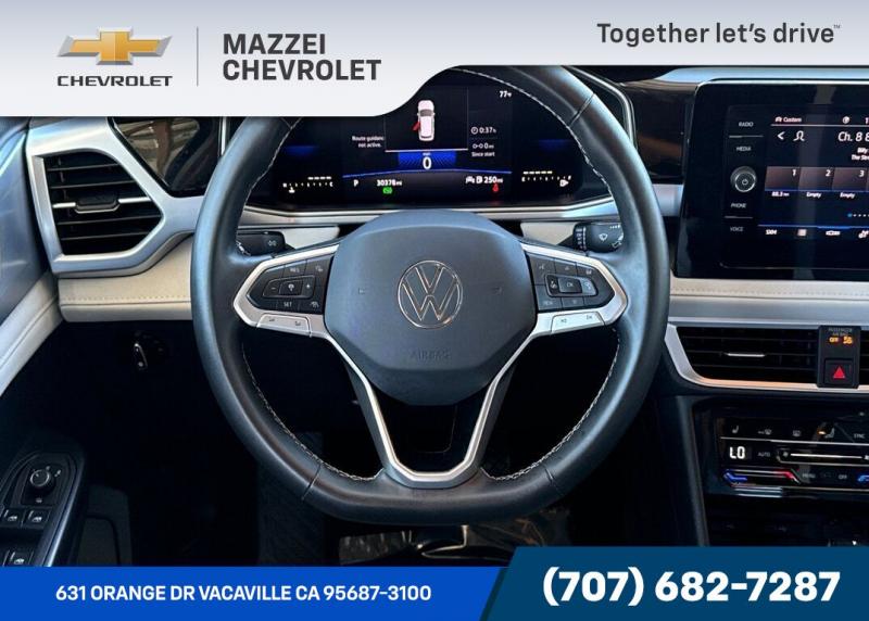 2025 Volkswagen Taos