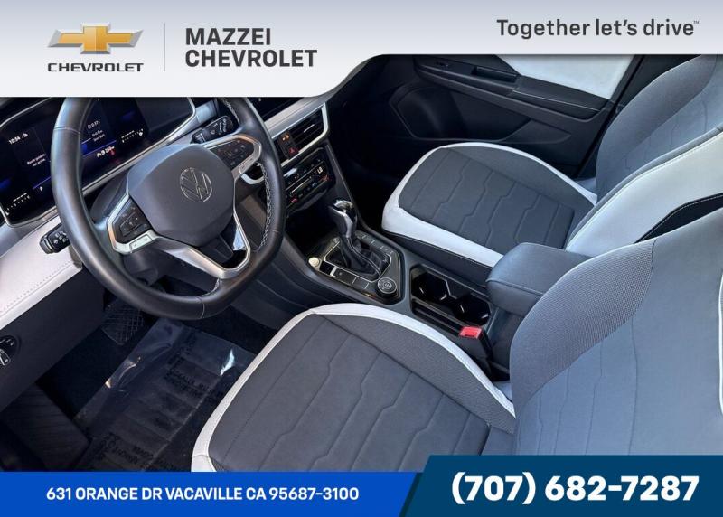2025 Volkswagen Taos