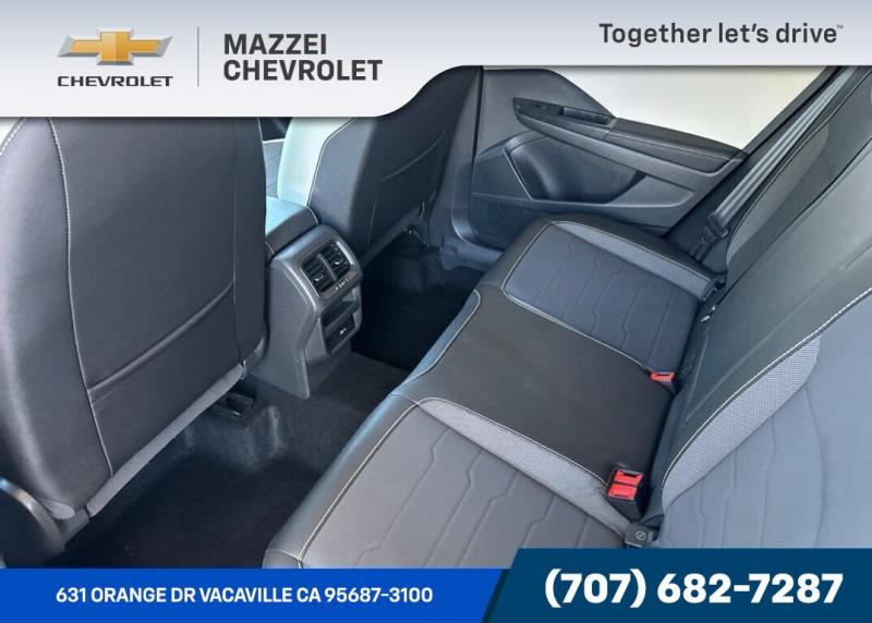2025 Volkswagen Taos