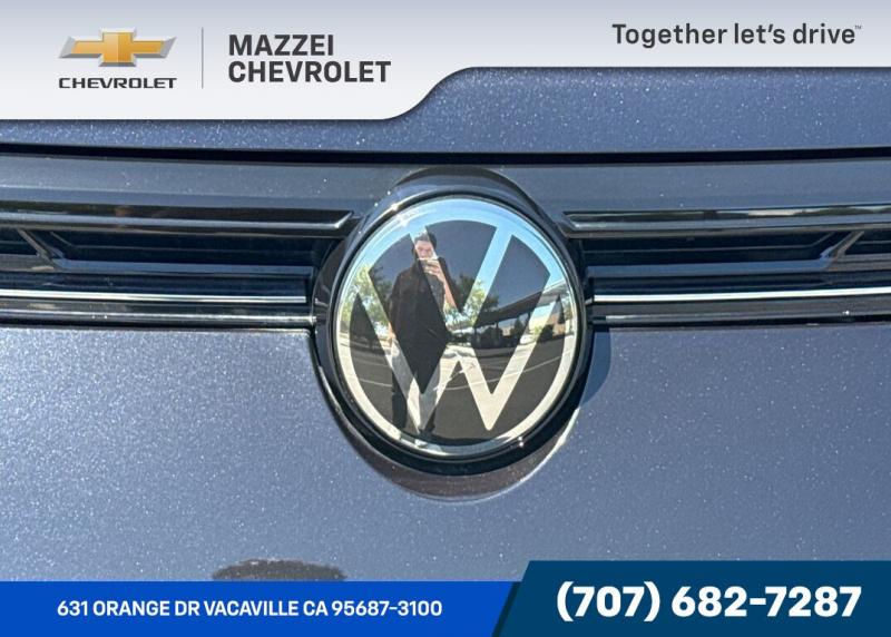 2025 Volkswagen Taos