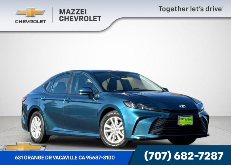 2025 Toyota Camry LE