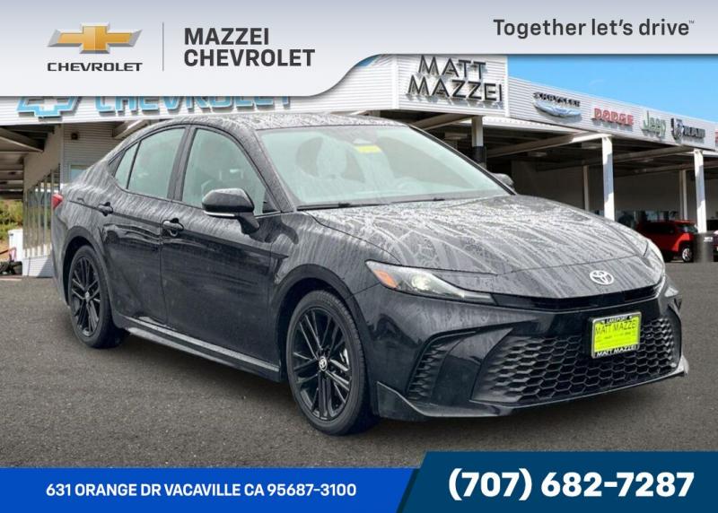 2025 Toyota Camry SE