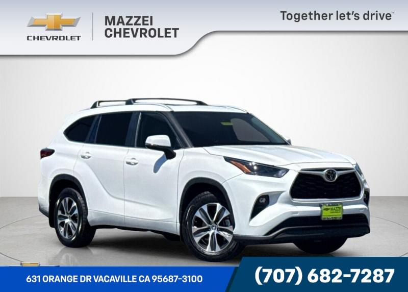 2023 Toyota Highlander XLE
