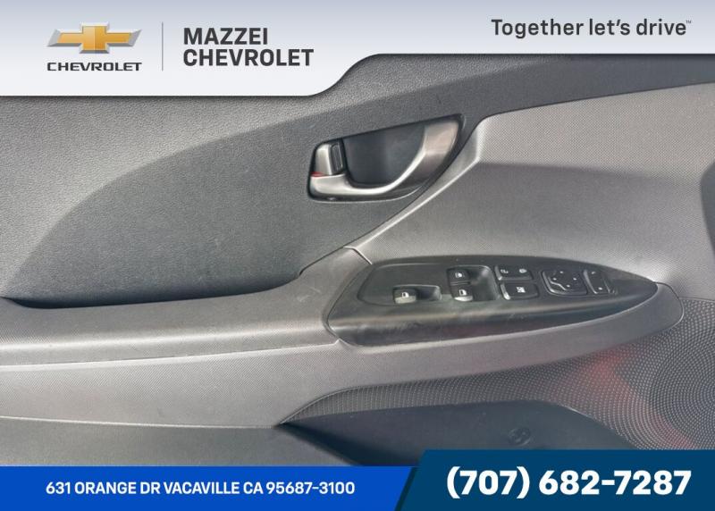 2019 Hyundai Veloster