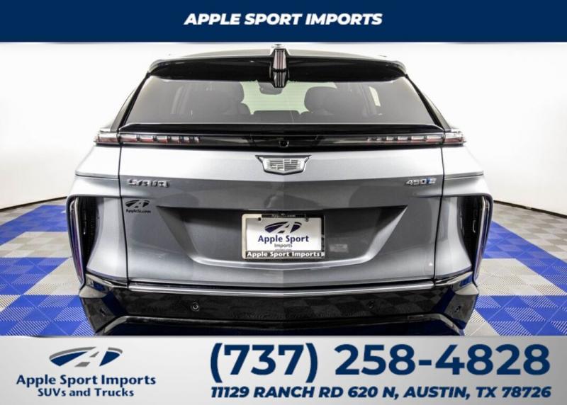 2023 Cadillac LYRIQ