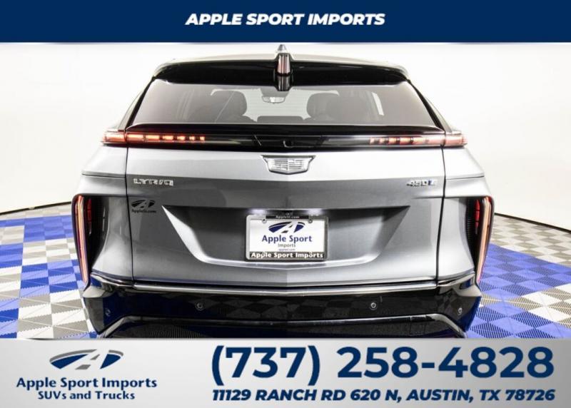 2023 Cadillac LYRIQ