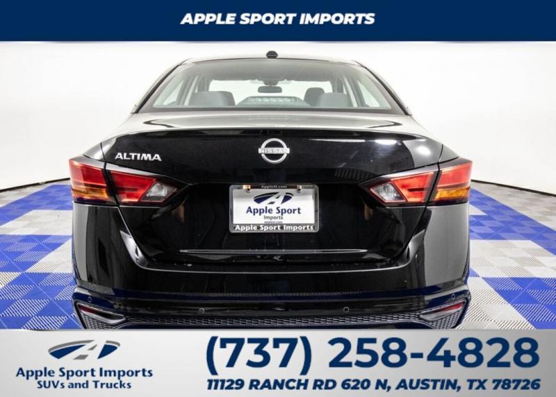 2025 Nissan Altima
