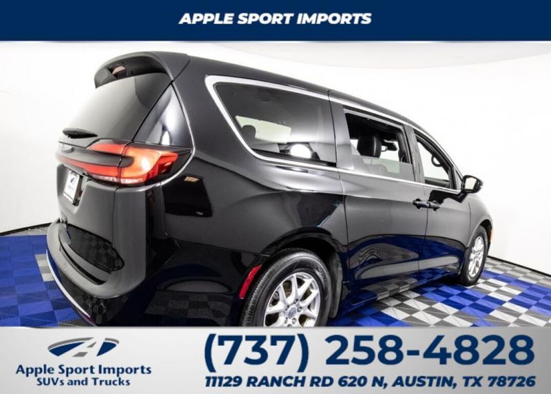 2025 Chrysler Pacifica