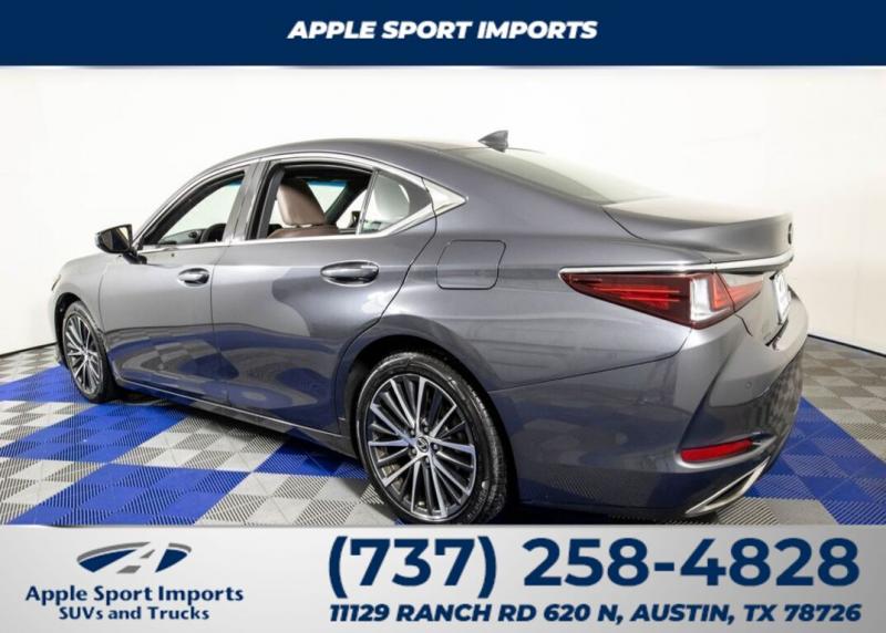 2023 Lexus ES