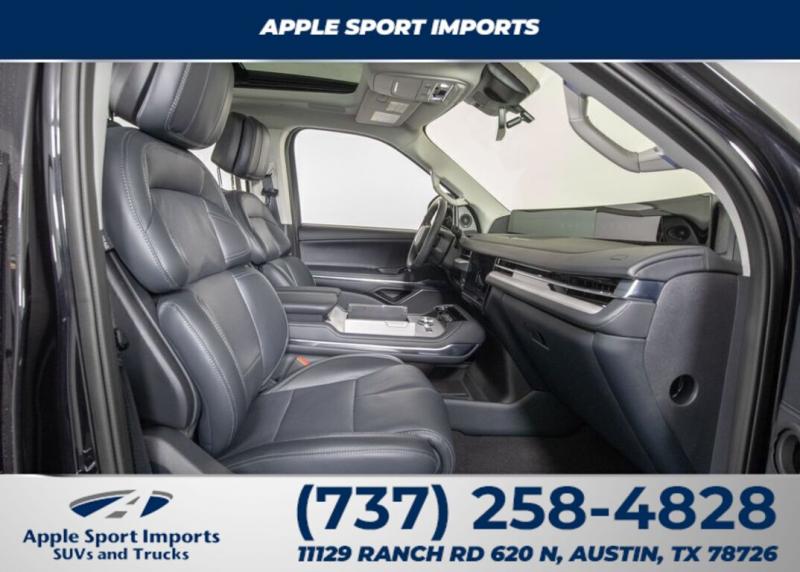 2025 Lincoln Navigator
