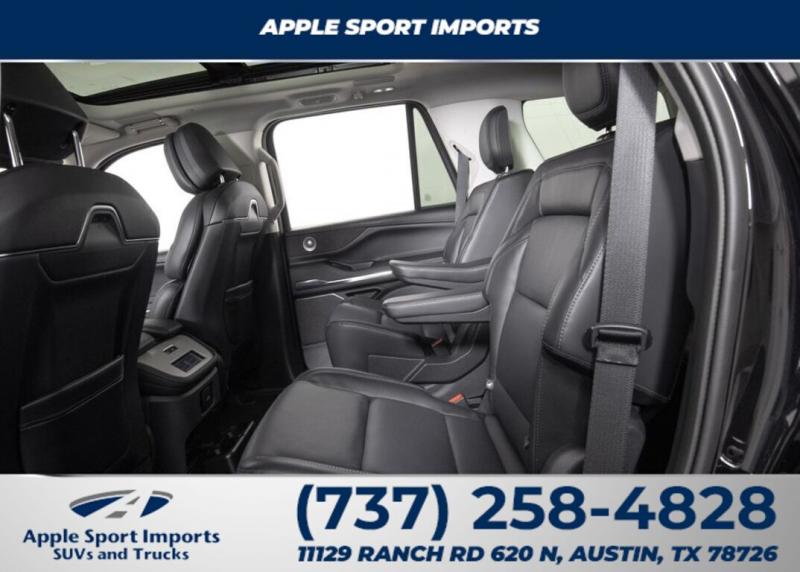 2025 Lincoln Navigator