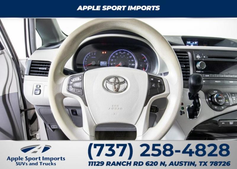 2014 Toyota Sienna