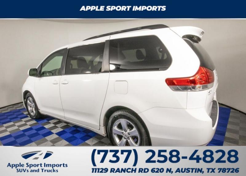 2014 Toyota Sienna