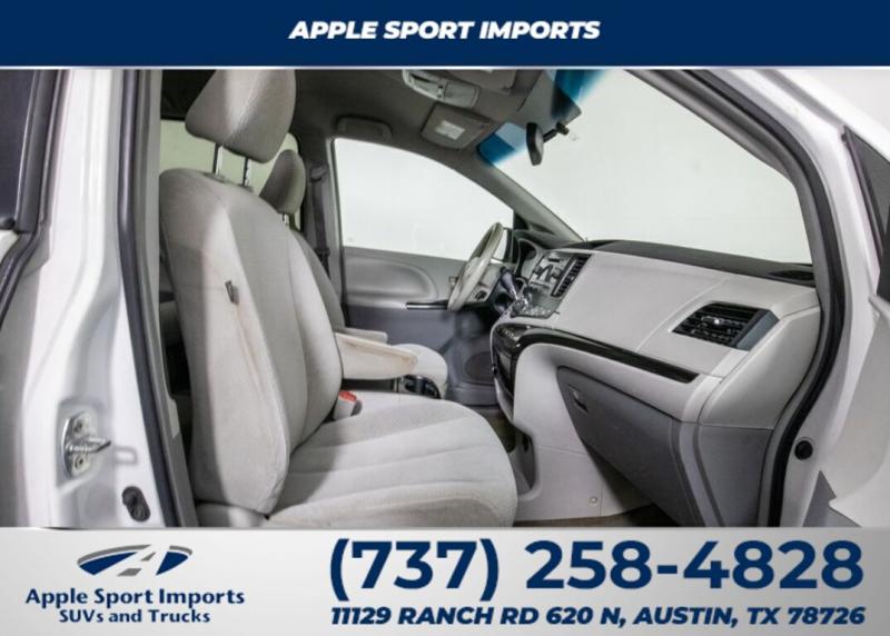 2014 Toyota Sienna