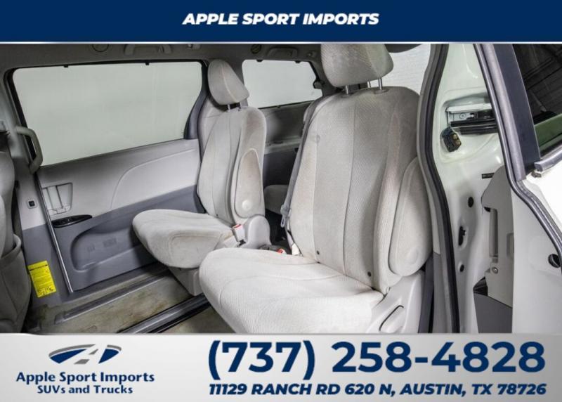2014 Toyota Sienna
