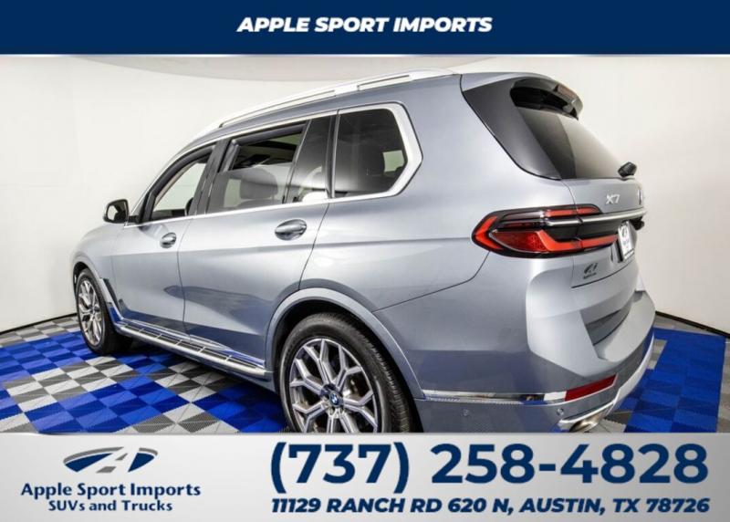 2024 BMW X7