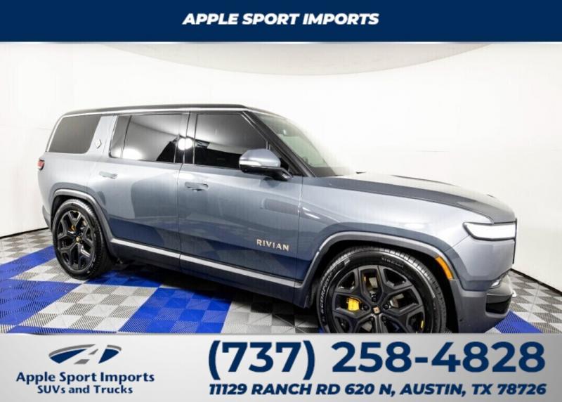 2023 Rivian R1S