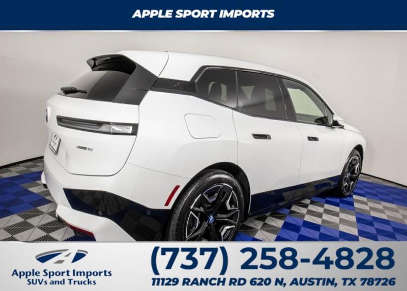 2025 BMW iX