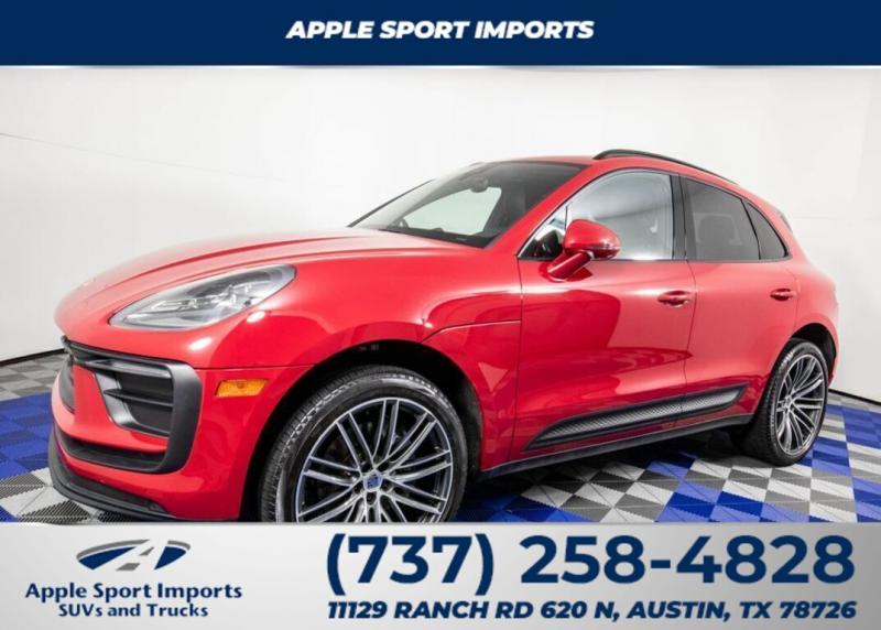 2024 Porsche Macan Premium Package Plus