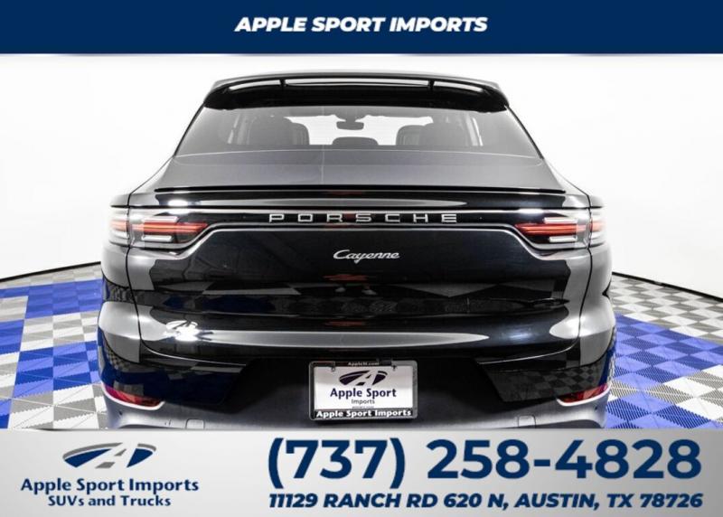 2023 Porsche Cayenne Coupe