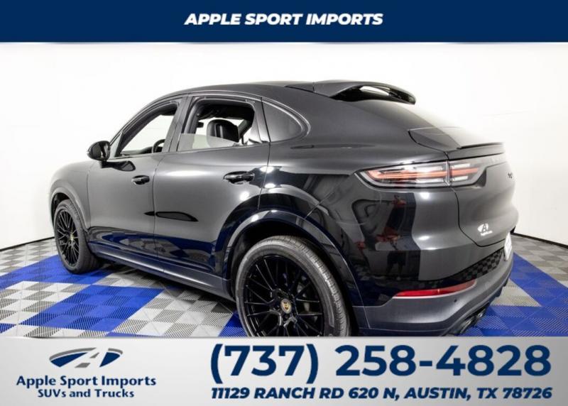2023 Porsche Cayenne Coupe