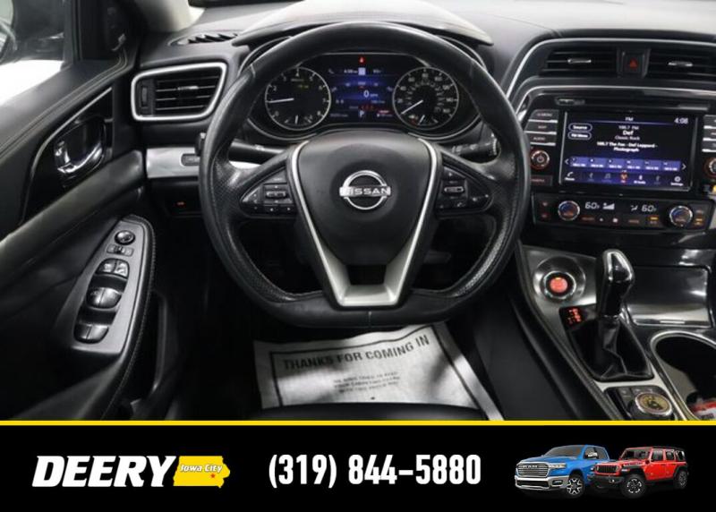 2023 Nissan Maxima