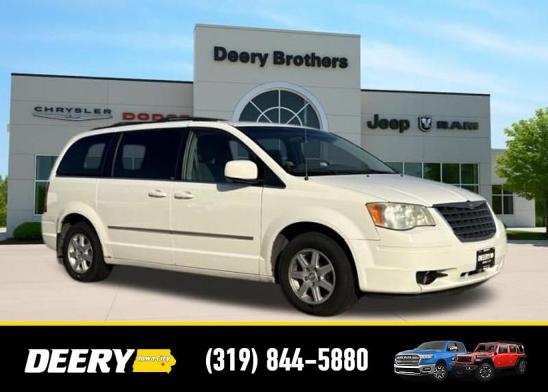 2010 Chrysler Town & Country Touring