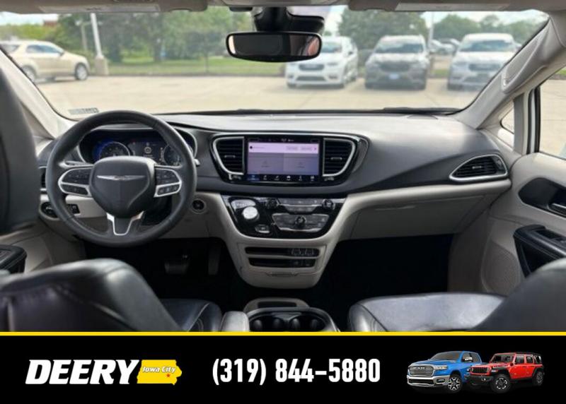 2022 Chrysler Pacifica