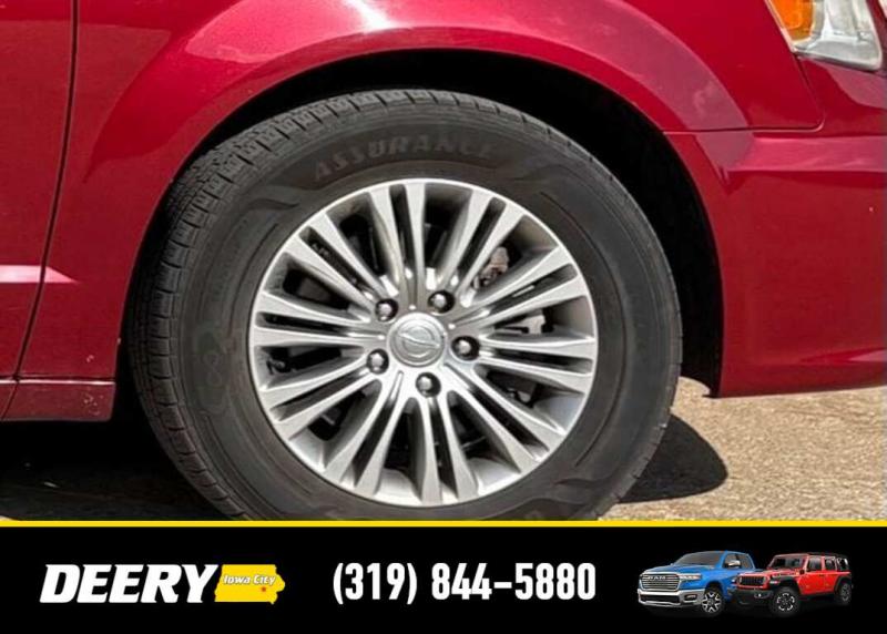 2014 Chrysler Town & Country