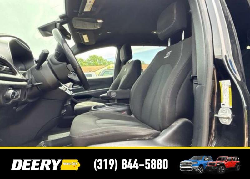 2021 Chrysler Pacifica