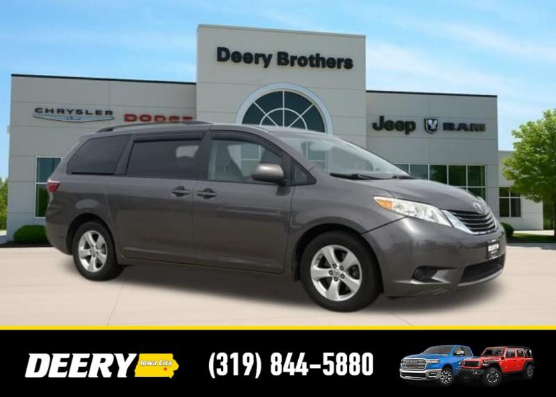 2015 Toyota Sienna LE
