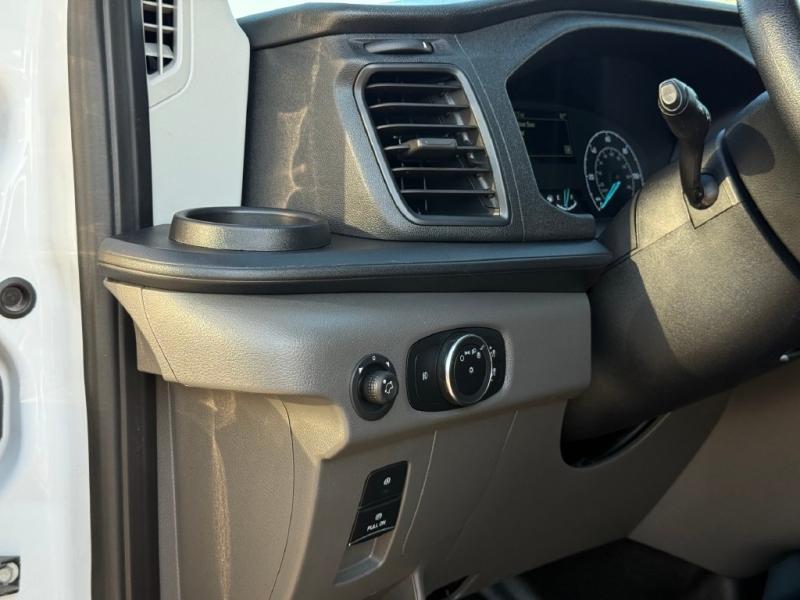 2025 Ford Transit 250